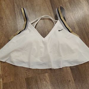 NWOT Nike handkerchief bra